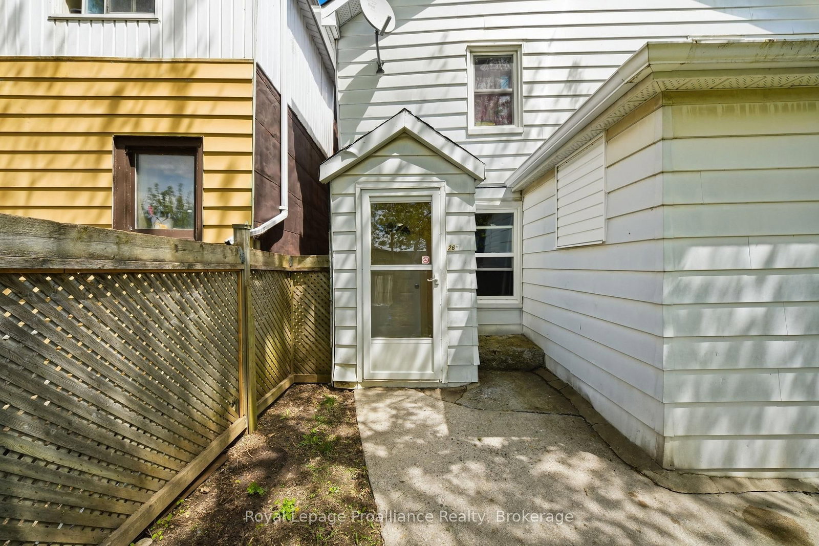 26 Johnson Street • Belleville, ON photo 35