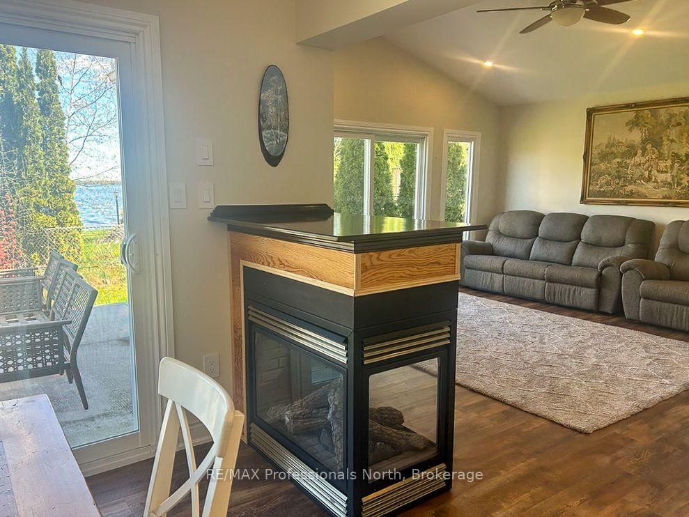 652 Robel Drive • Selwyn, ON photo 10