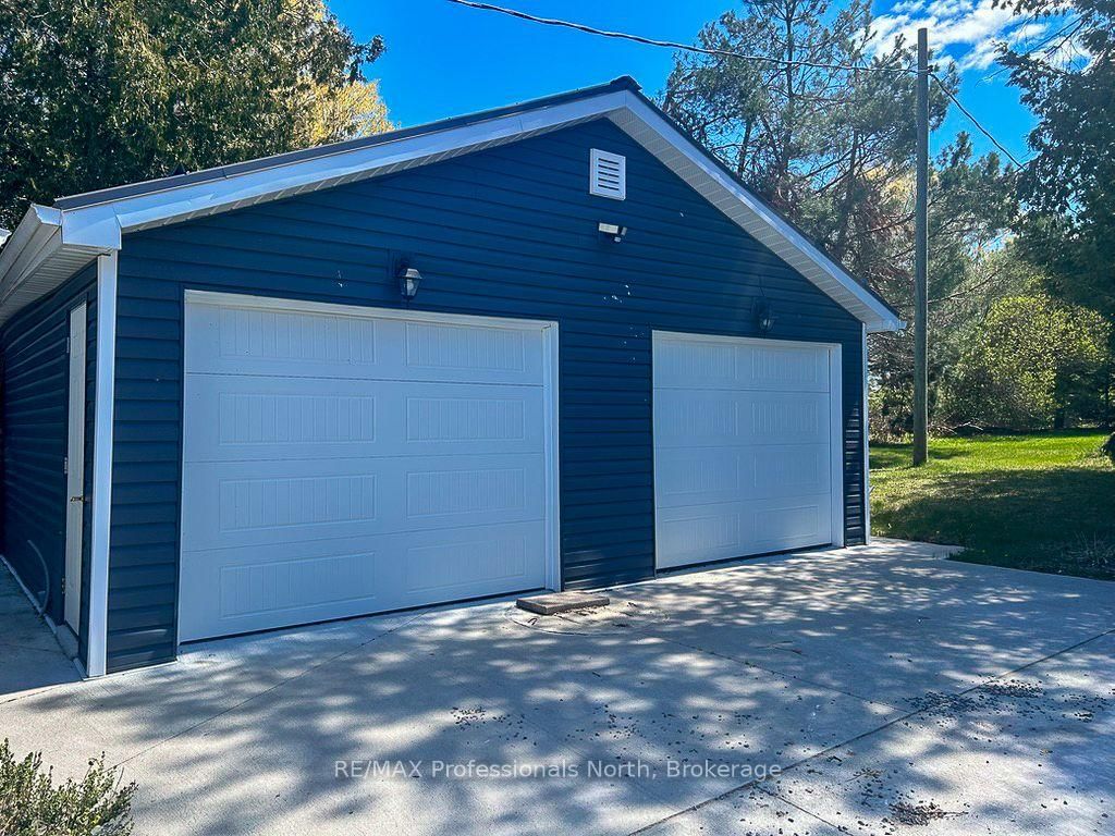 652 Robel Drive • Selwyn, ON photo 35