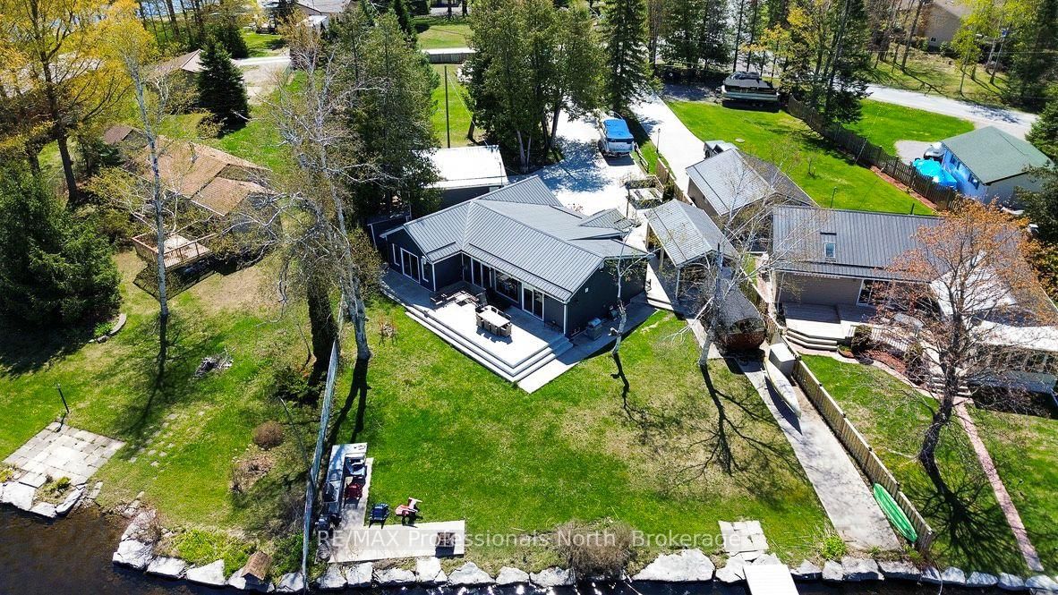 652 Robel Drive • Selwyn, ON photo 36