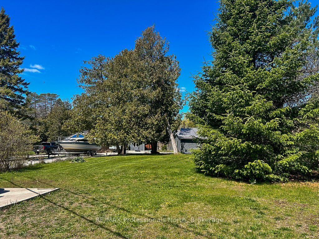 652 Robel Drive • Selwyn, ON photo 41