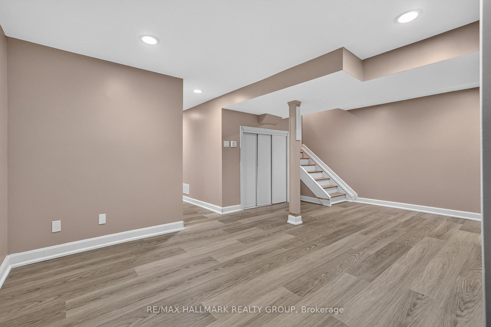 53 Scrivens Street • Ottawa, ON photo 41