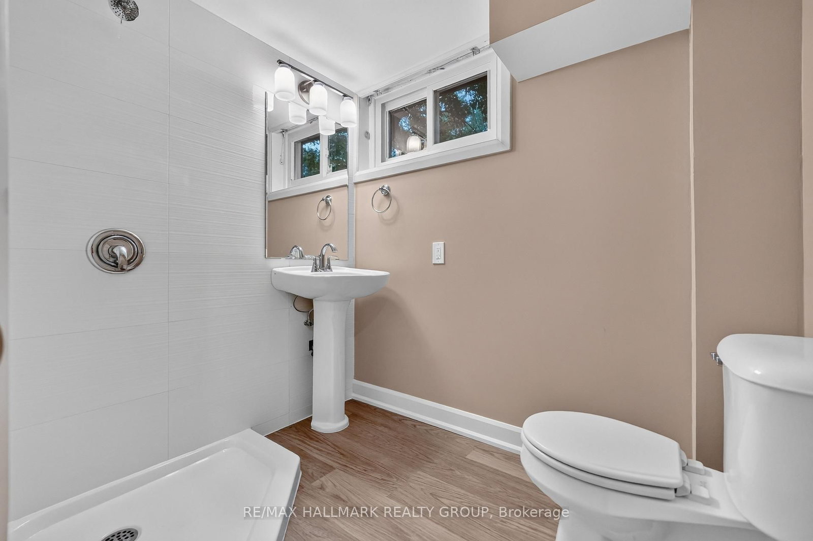 53 Scrivens Street • Ottawa, ON photo 44