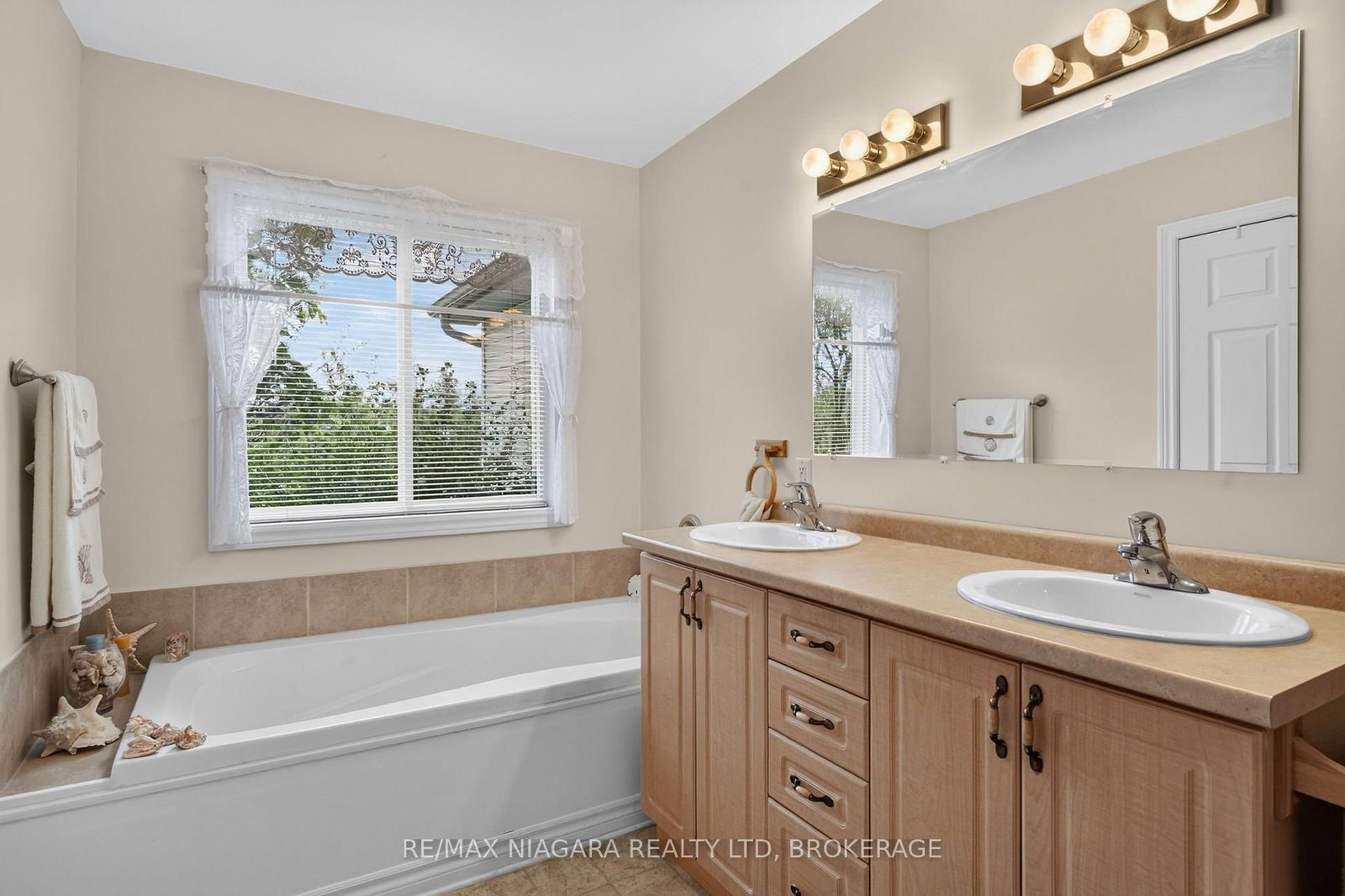 3033 Townline Road • #516 • Fort Erie, ON photo 24