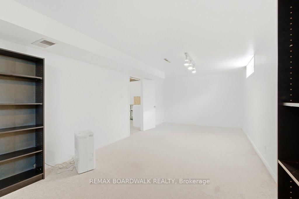 1279 Adirondack Drive • Ottawa, ON photo 21