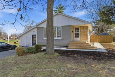 1279 Adirondack Drive • Ottawa, ON photo 3