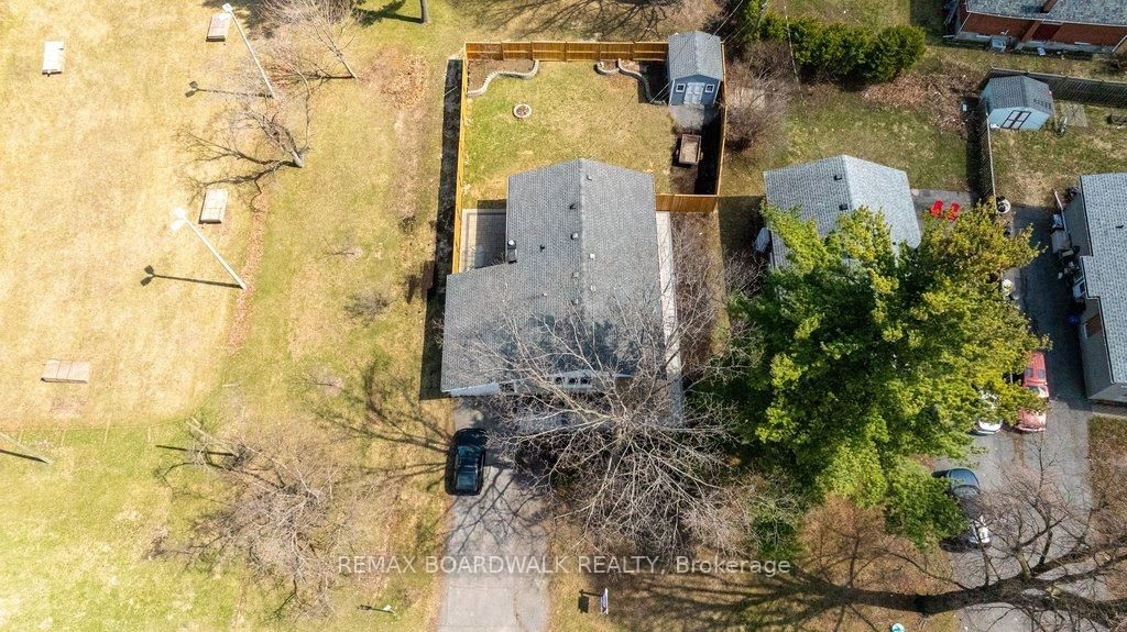 1279 Adirondack Drive • Ottawa, ON photo 37