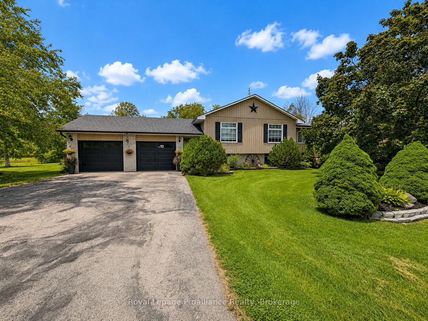 661 Flying Club Road • Stirling, ON photo 1