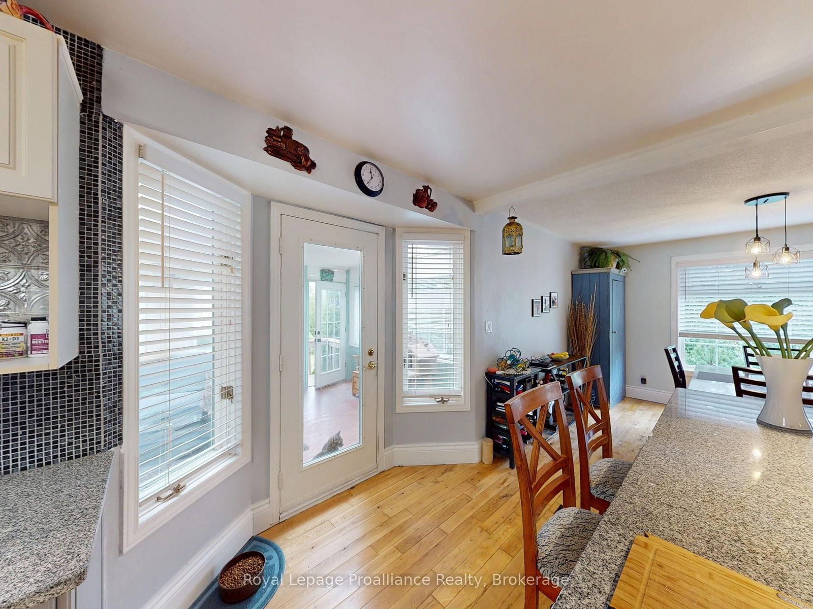 661 Flying Club Road • Stirling, ON photo 14