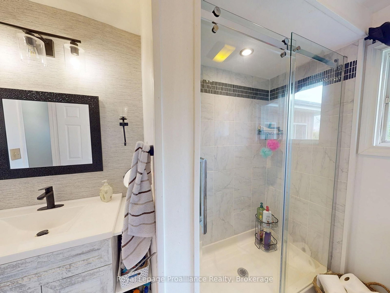 661 Flying Club Road • Stirling, ON photo 24