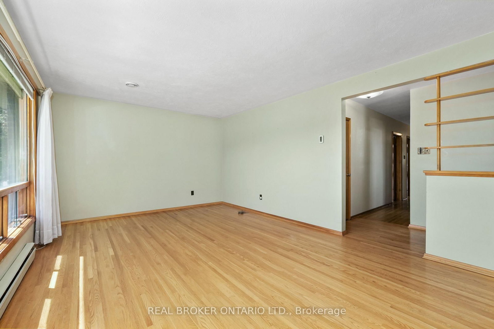 1311 Edmison Drive • Peterborough, ON photo 10