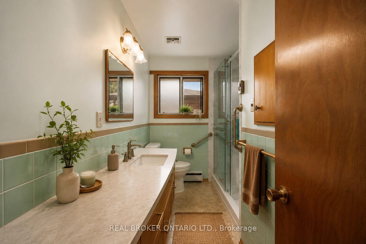 1311 Edmison Drive • Peterborough, ON photo 20