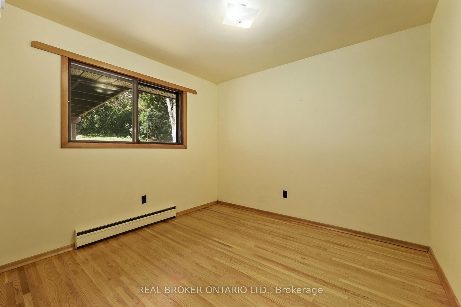 1311 Edmison Drive • Peterborough, ON photo 23