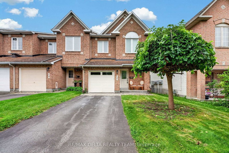 77 Flowertree Crescent