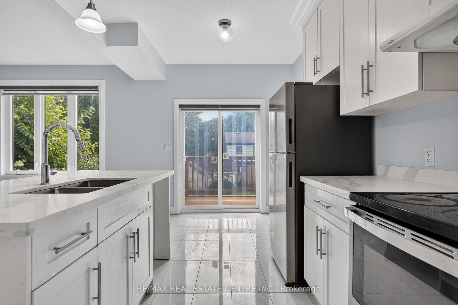 124 King Street E • Ingersoll, ON photo 19