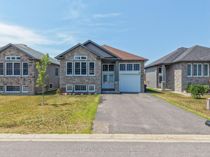 32 Trillium Drive