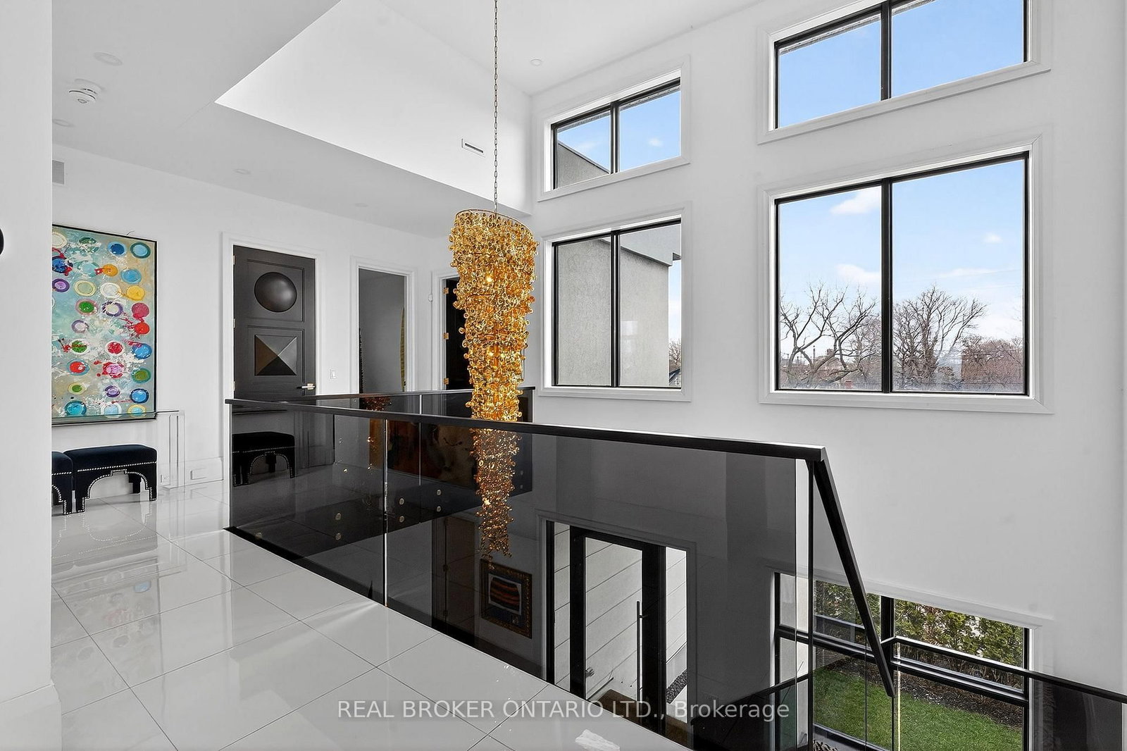 711 Beach Boulevard • Hamilton, ON photo 18