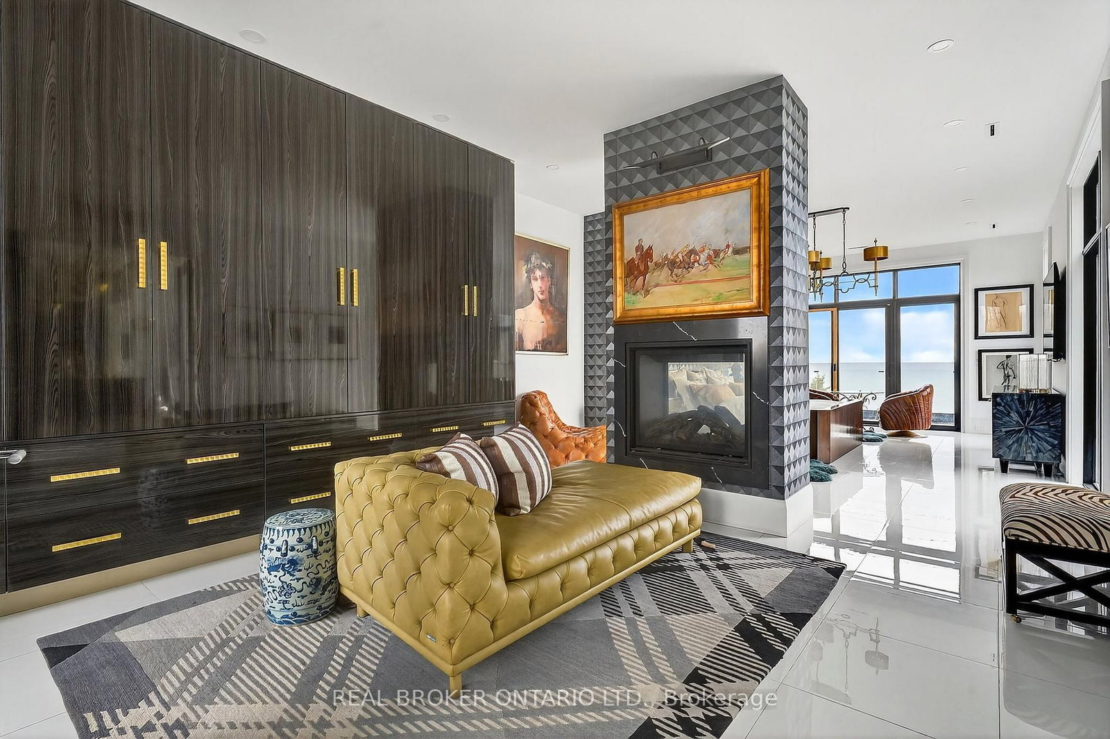 711 Beach Boulevard • Hamilton, ON photo 19