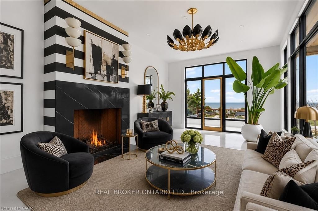 711 Beach Boulevard • Hamilton, ON photo 9