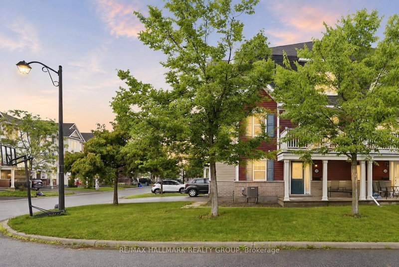 588 Foxlight Circle