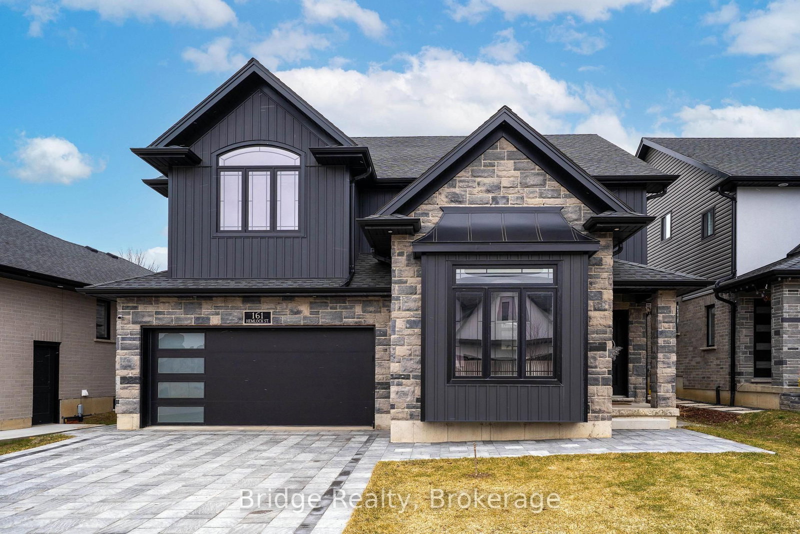 Detached House for sale at 161 Hemlock Street, Woodstock, Ontario, N4S 0E4 - North - MLS: X13741636