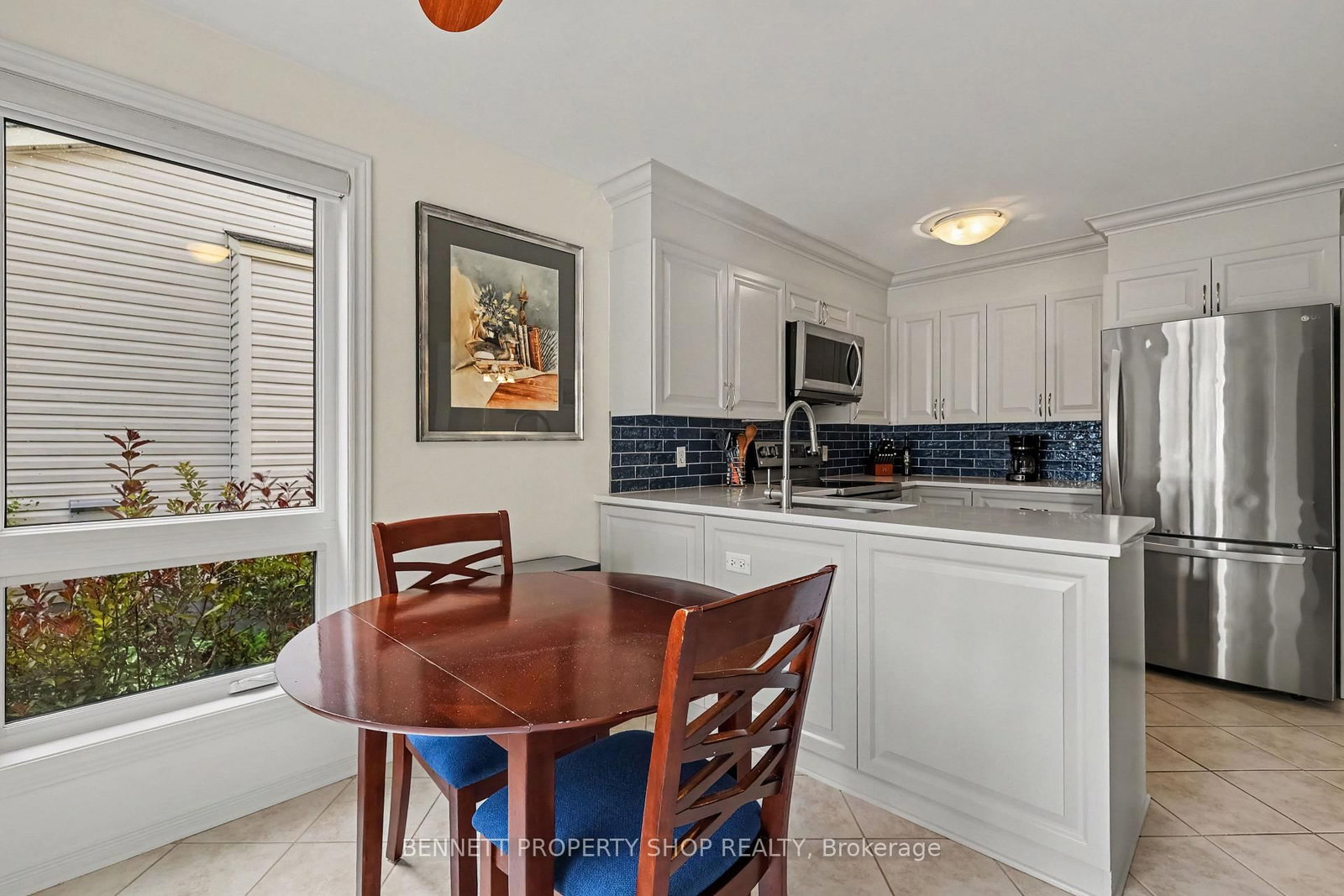 21 Stonepath Crescent • Stittsville, ON photo 8