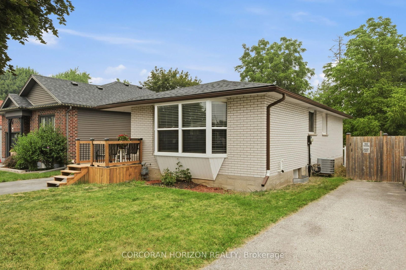 13 Mercer Road • Cambridge, ON photo 3