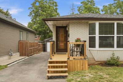 13 Mercer Road • Cambridge, ON photo 8