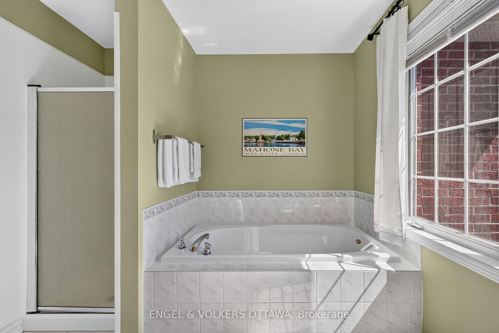2812 Hank Rivers Drive • Ottawa, ON photo 29