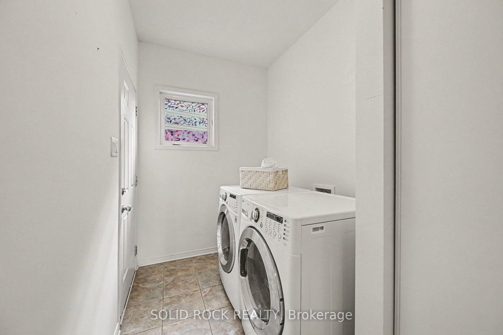 111 Leo Moskos Street • Arnprior, ON photo 14