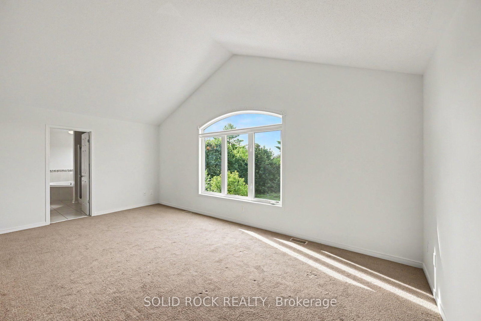 111 Leo Moskos Street • Arnprior, ON photo 20