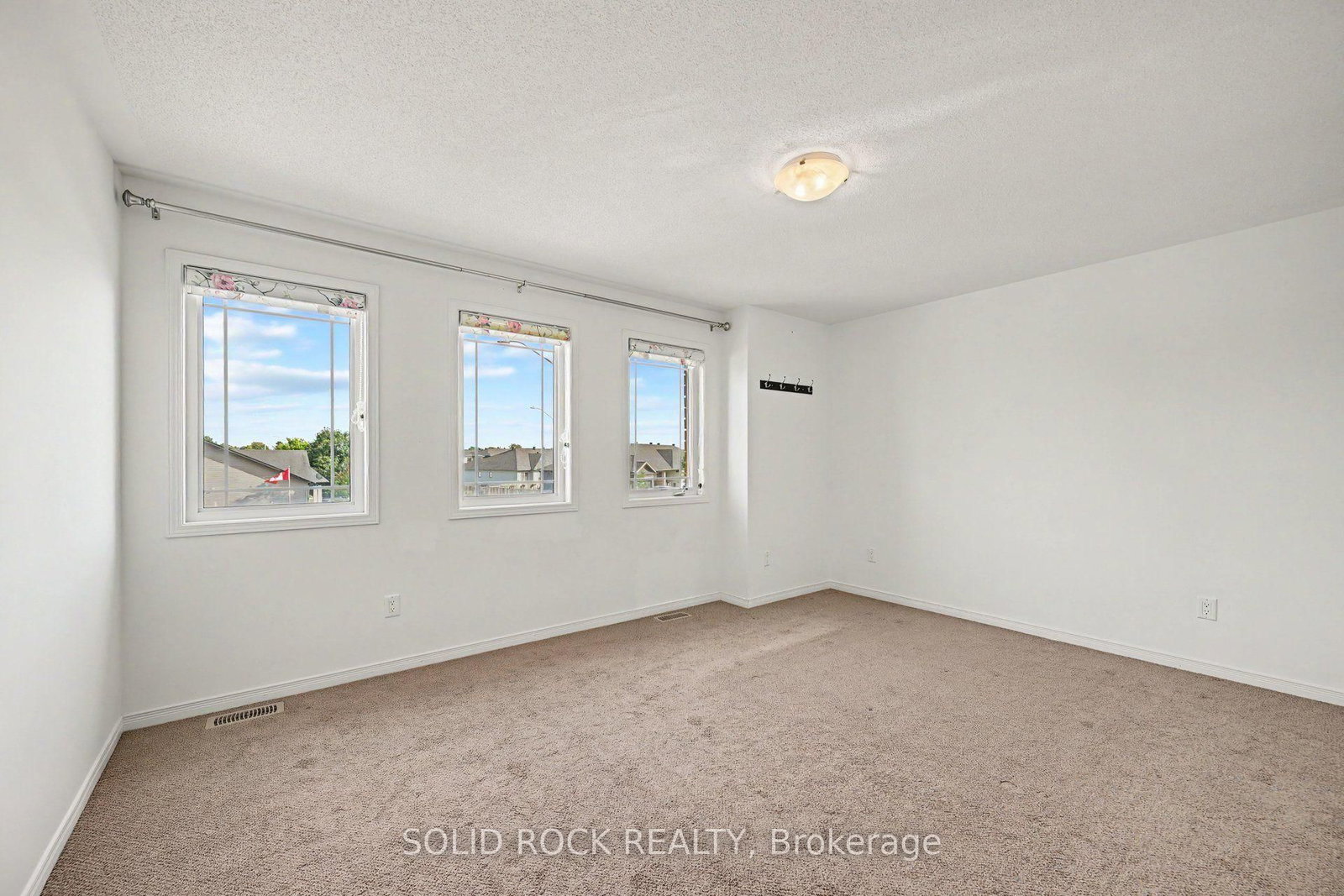 111 Leo Moskos Street • Arnprior, ON photo 23