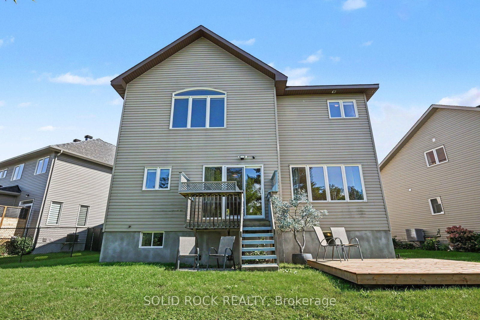 111 Leo Moskos Street • Arnprior, ON photo 34