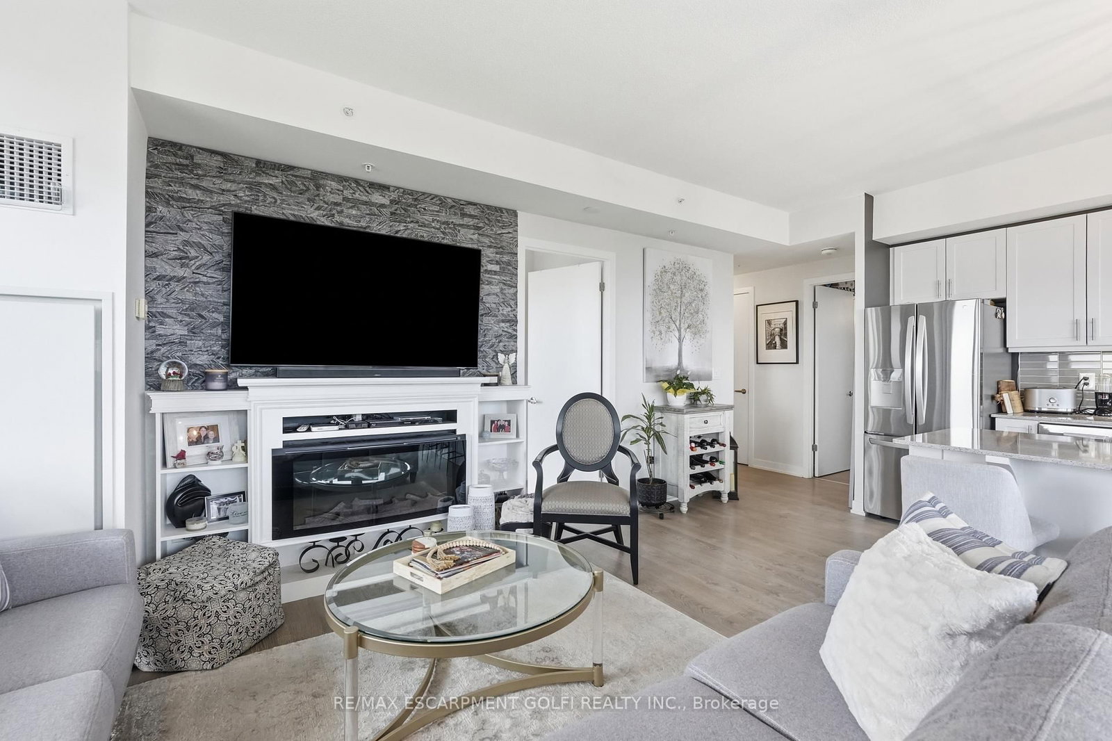 550 North Service Road • #607 • Grimsby, ON photo 20