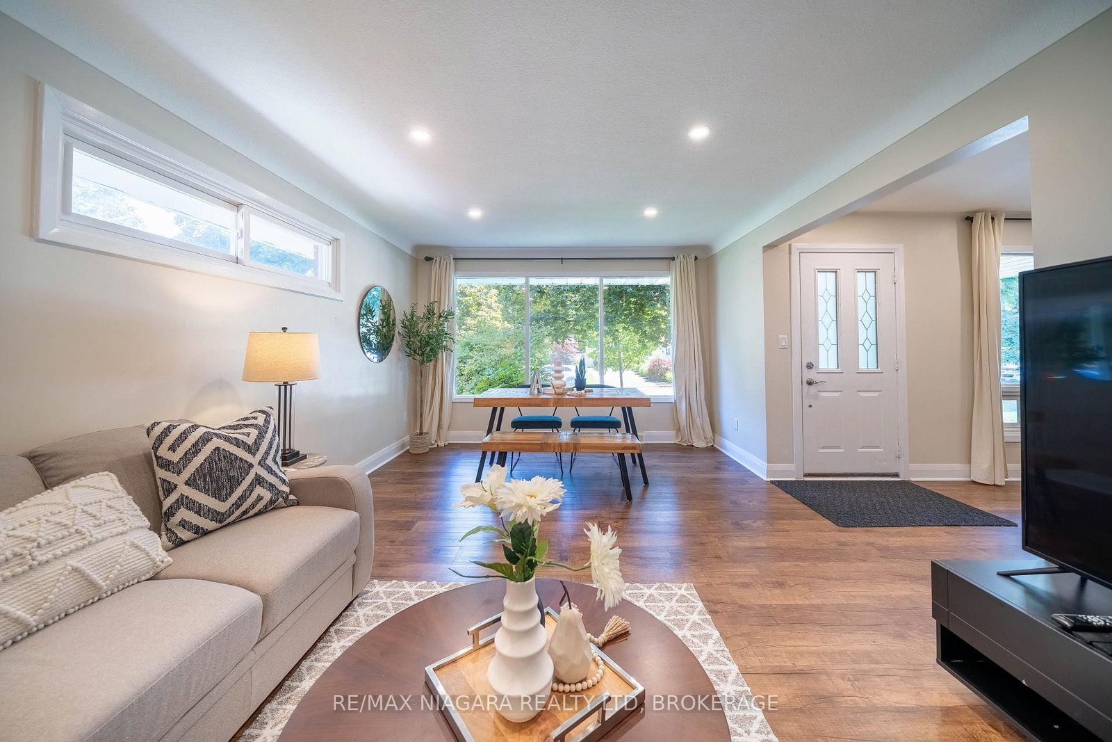 15 Springbank Drive • St. Catharines, ON photo 19