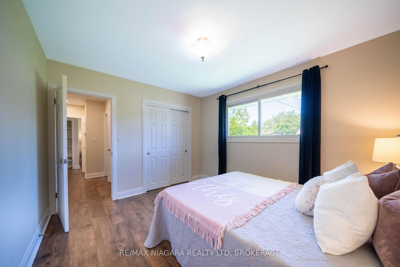 15 Springbank Drive • St. Catharines, ON photo 28