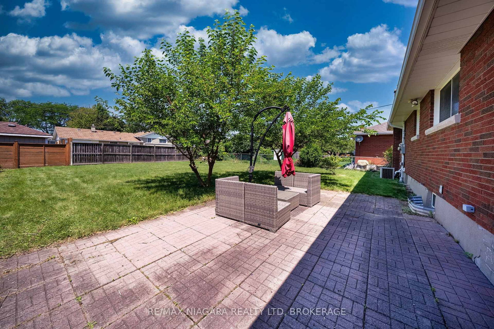 15 Springbank Drive • St. Catharines, ON photo 38