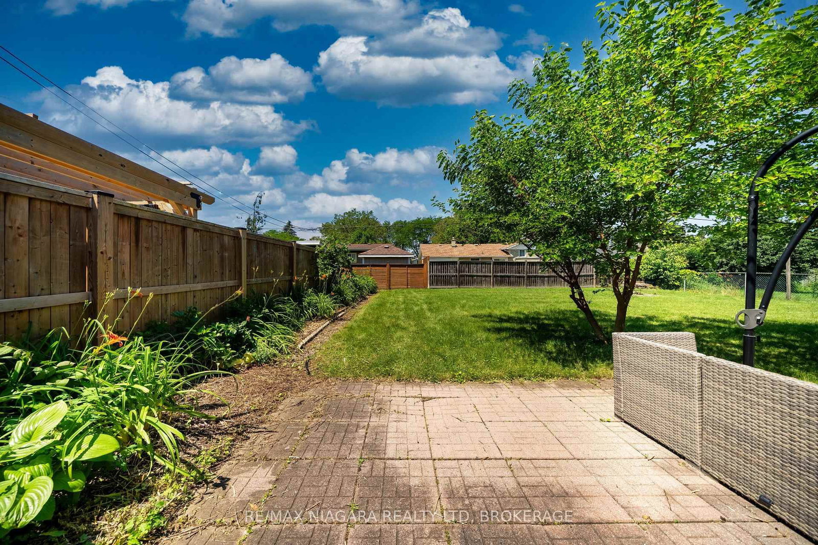 15 Springbank Drive • St. Catharines, ON photo 39