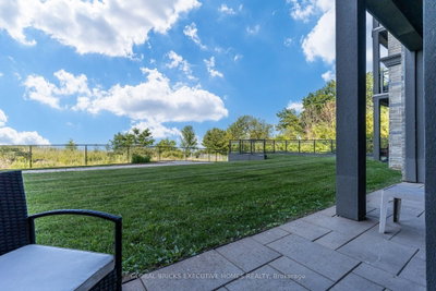 35 Southshore Hamilton,ON L8E 0J2 — Photo 12