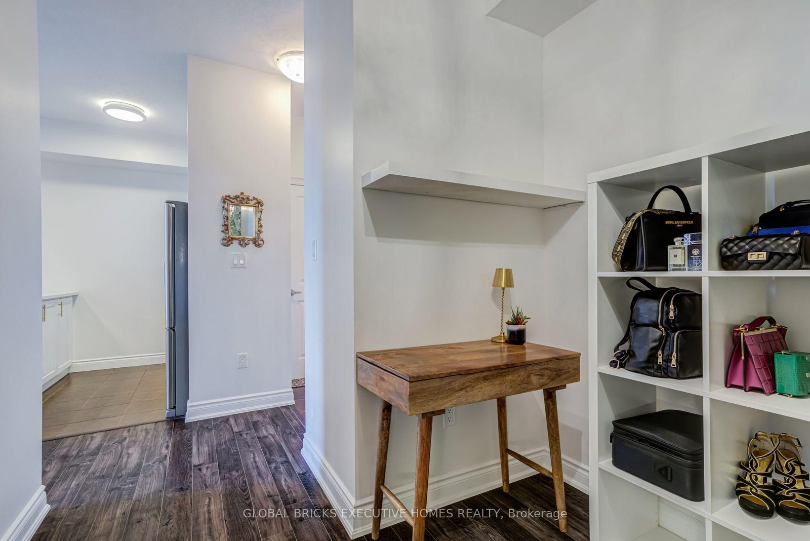 35 Southshore Hamilton,ON L8E 0J2 — Photo 4