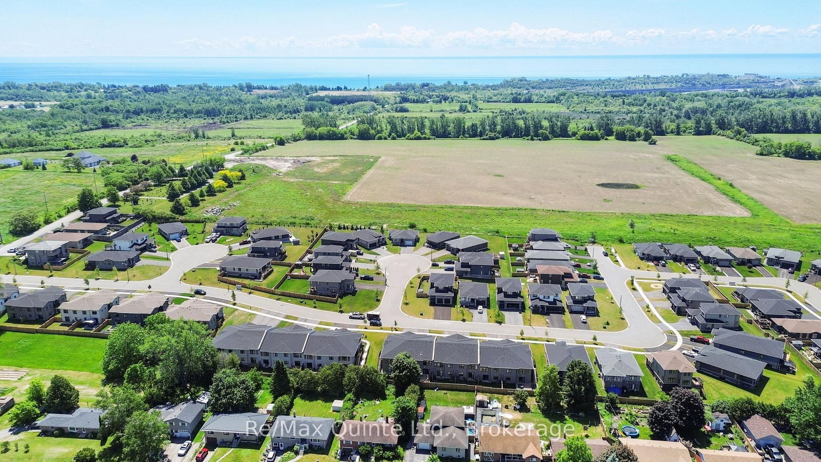 9 Stonecap Court • Cramahe, ON photo 8