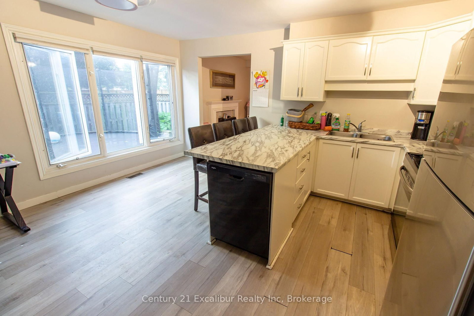 517 Shortreed Avenue • Centre Wellington, ON photo 4
