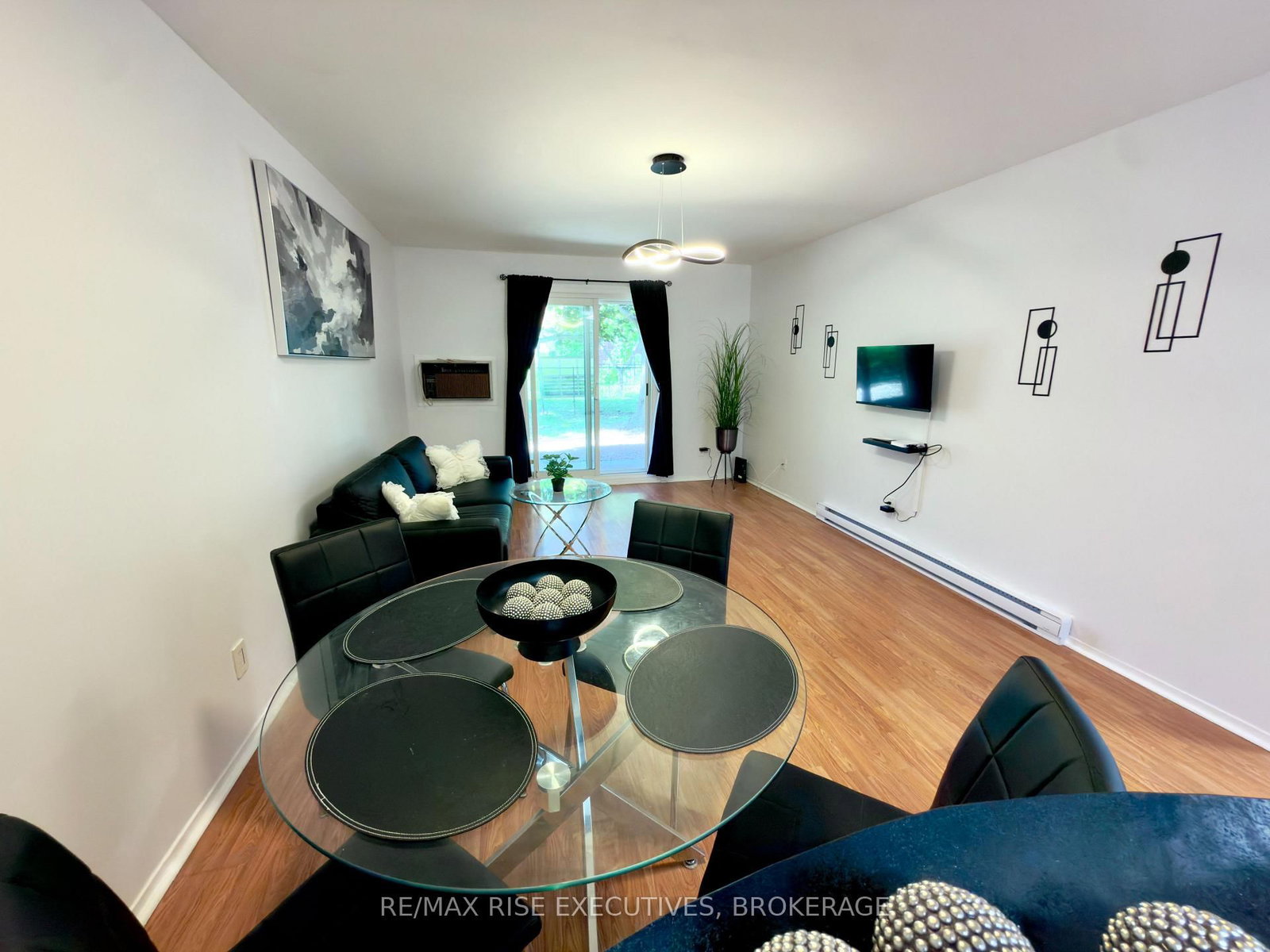 573 Armstrong Road • #101 • Kingston, ON photo 5