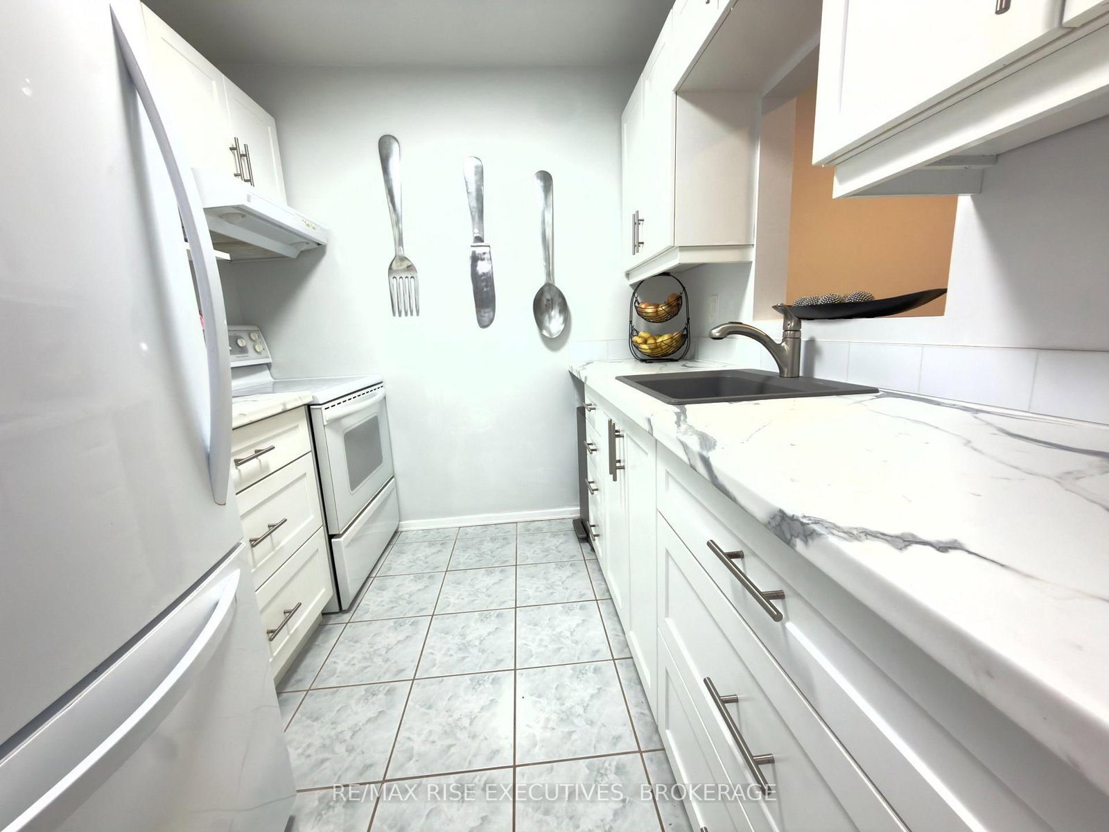 573 Armstrong Road • #101 • Kingston, ON photo 9