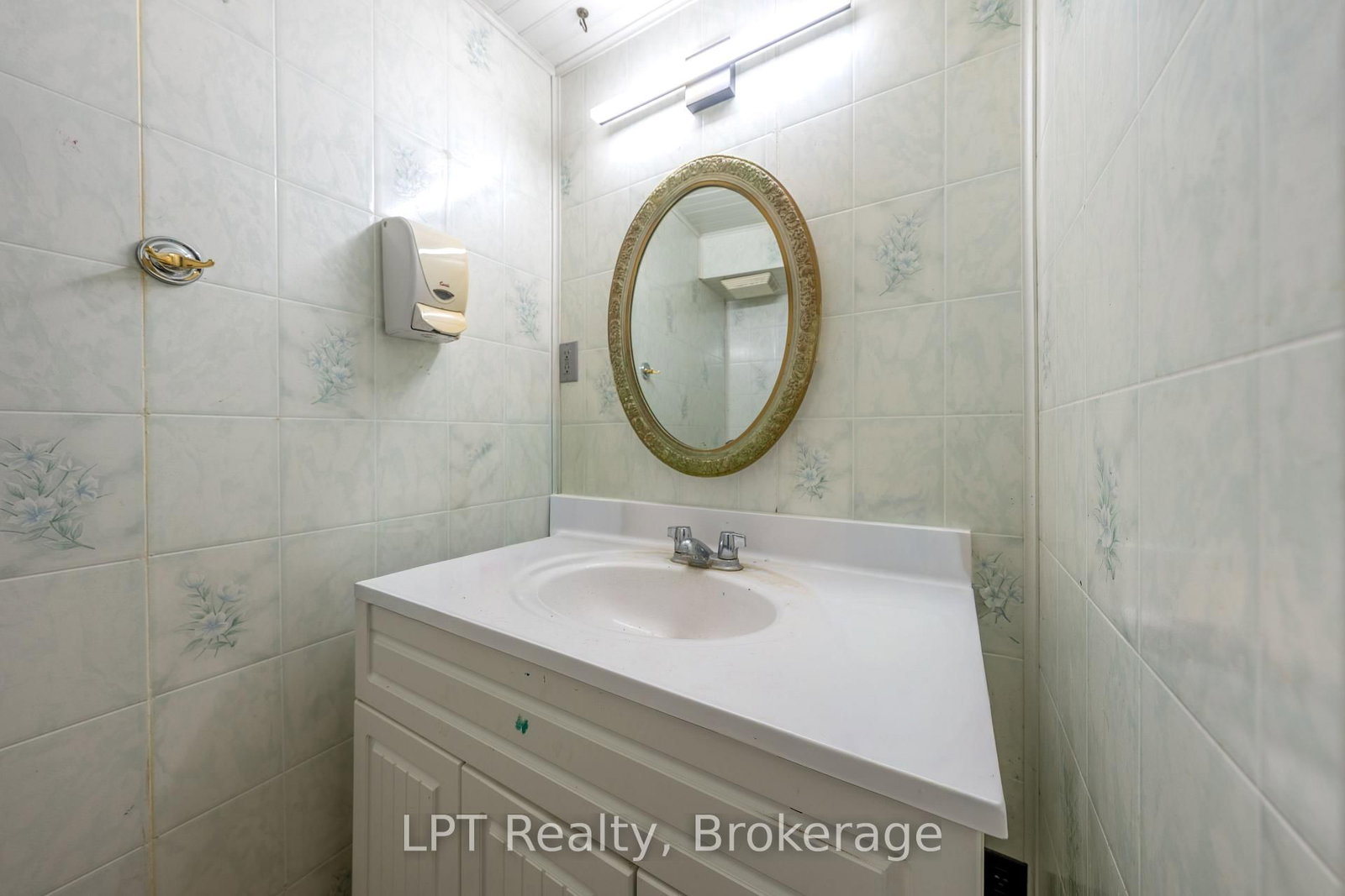 1201 Meadowview Road • Kawartha Lakes, ON photo 30