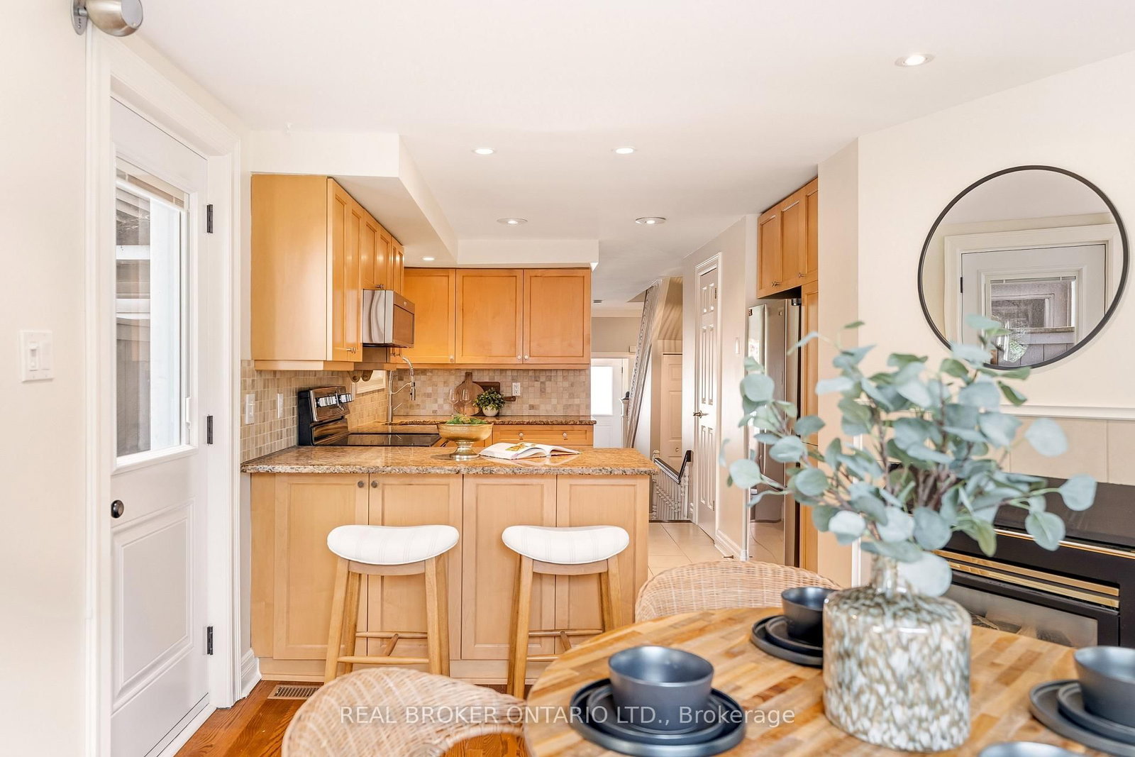 417 Daly Avenue • Ottawa, ON photo 16