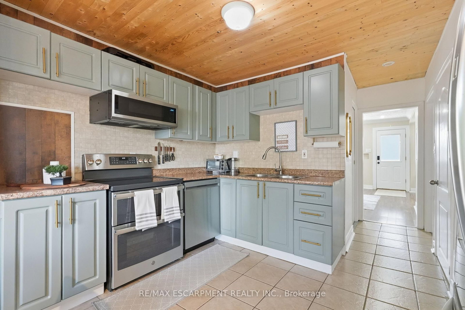 141 McAnulty Boulevard • Hamilton, ON photo 12