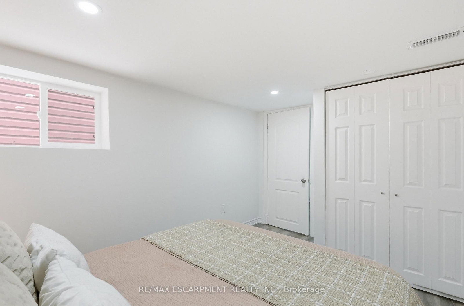 141 McAnulty Boulevard • Hamilton, ON photo 24