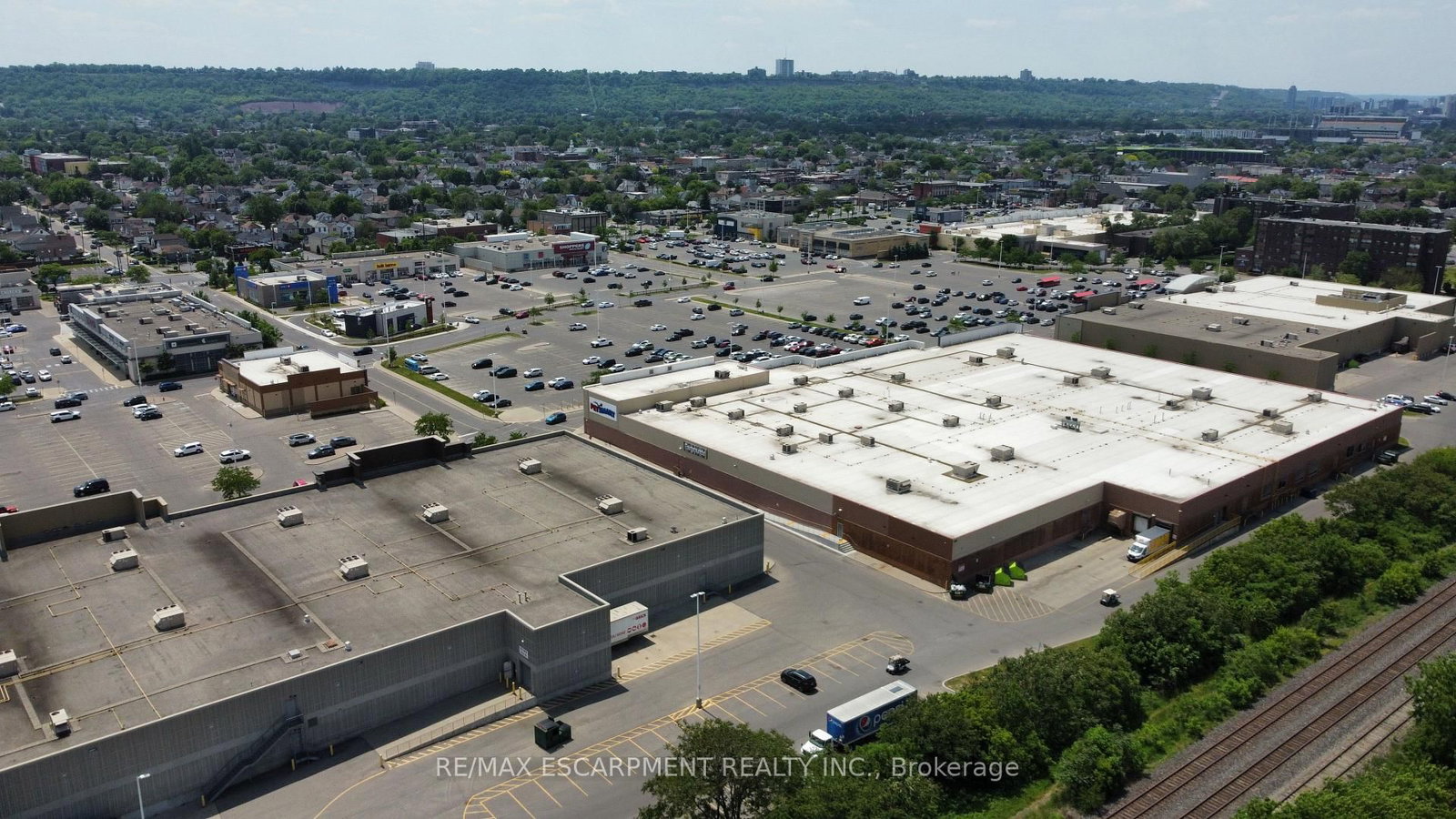 141 McAnulty Boulevard • Hamilton, ON photo 43
