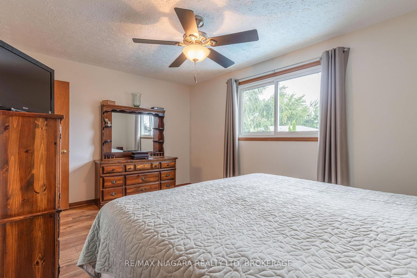 7851 Chorozy Street • Niagara Falls, ON photo 13